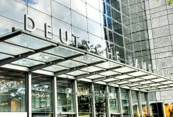 Deutsche Bank reflektiert über Epstein-Verbindungen