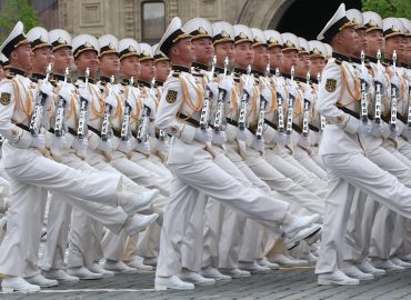 Militärparade in Moskau: Politische Symbolik und Propaganda
