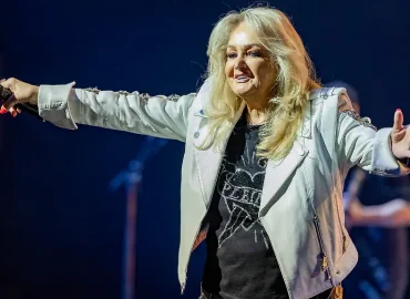 Bonnie Tyler nach Notoperation im kritischen Zustand