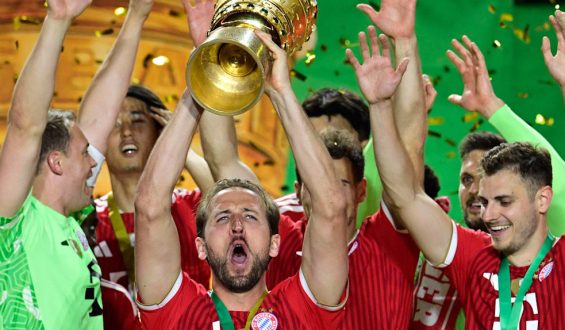 Harry Kane führt FC Bayern München mit Hattrick zum Pokalsieg