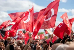 Bürgermeister der türkischen Opposition in Izmir festgenommen