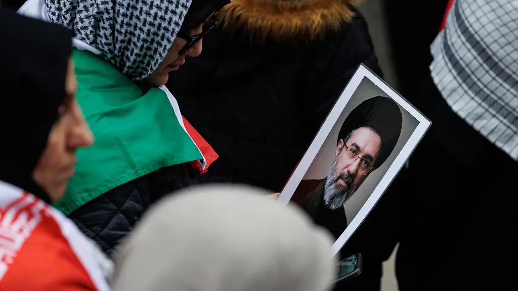 Teheran weist Gerüchte über Chameneis Gesundheitszustand zurück