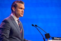 Hegseth warnt vor China und kritisiert Europas Verteidigungspolitik