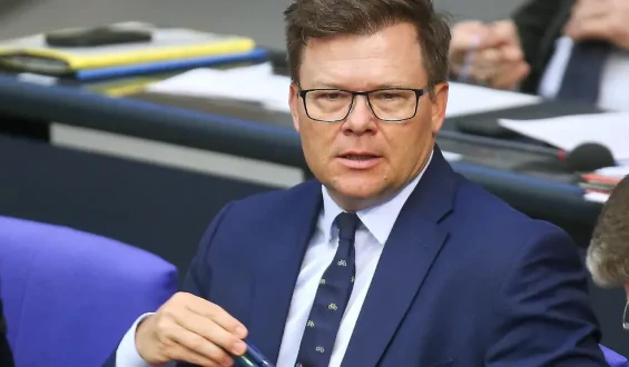 Einweg-Vapes: Umweltminister kündigt Verbot an