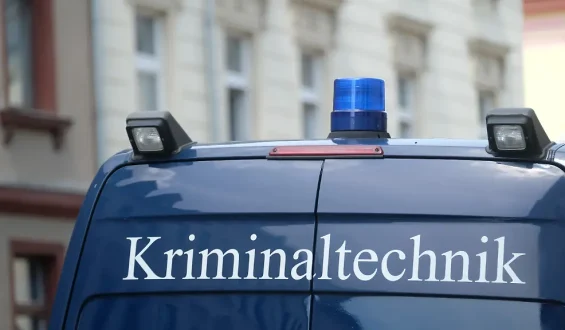 Polizei entdeckt Männerleiche bei Potsdam