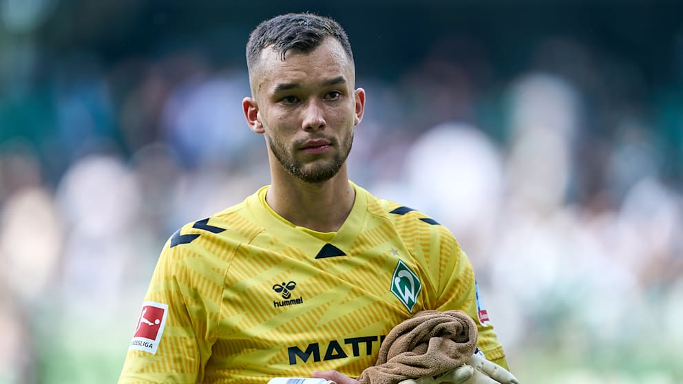 Werder-Torwart vor Wechsel: Interesse aus der Premier League