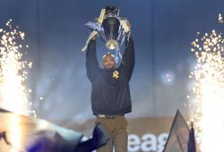Abschiedsfeier für Pep Guardiola mit Überraschungsgast Vincent Kompany