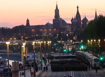 Moskauer Siegparade ohne Militärtechnik