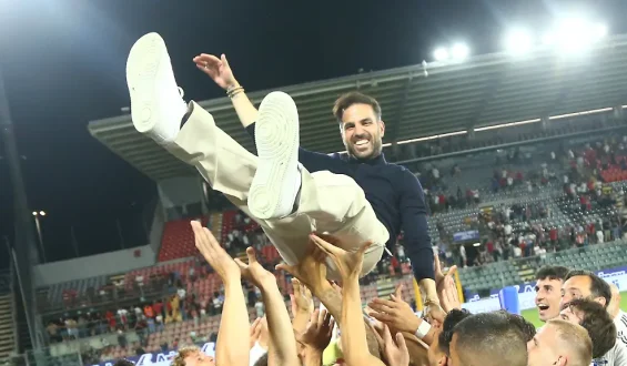 Drama im Saisonfinale: Como 1907 zieht in die Champions League ein