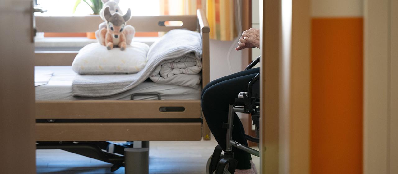 Debatte über Beitragserhöhungen für Kinderlose in der Pflegeversicherung