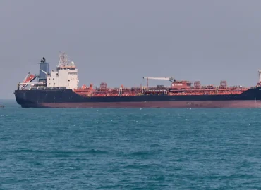 Iranische Marine stoppt eigenen Öltanker