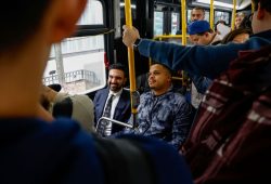 Busfahrer Mamdani im Wahlkampf 2025