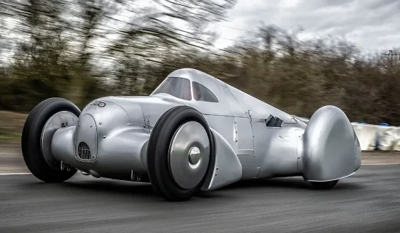Rekonstruktion des Auto Union Lucca: Ein Silberpfeil kehrt zurück