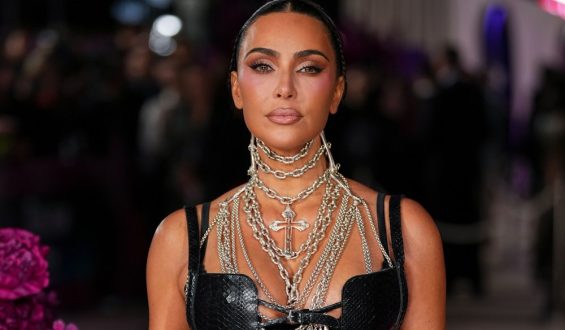 Aktuelle Nachrichten rund um Charles III., Kim Kardashian, Armin Laschet und Vanessa Trump