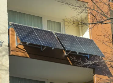 Solarkraft für den Balkon: Lohnt sich Solakon?