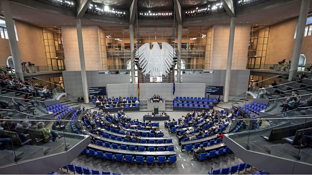 Konflikt über Diätenerhöhung der Bundestagsabgeordneten