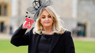 Bonnie Tyler nach Notoperation im künstlichen Koma