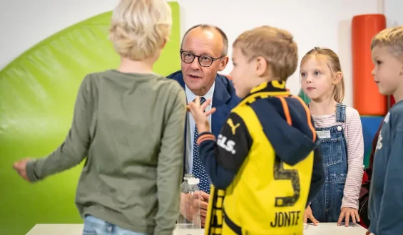 Merz’ Vorschlag zur Betreuung von Kindern mit Behinderungen