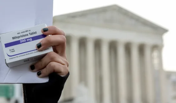 Supreme Court setzt Versandverbot von Abtreibungspillen vorerst aus