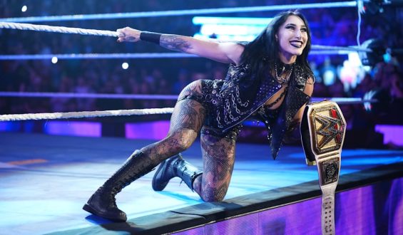 Spannende SmackDown-Show in Barcelona