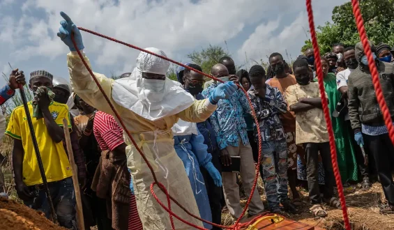 Ängste und Traditionen: Die Herausforderung der Ebola-Leugner im Kongo