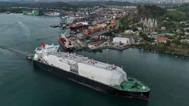 Panamakanal profitiert durch Konflikt in der Straße von Hormus