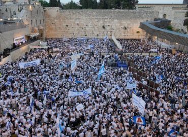 Nationalistischer Flaggenmarsch in Jerusalem führt zu Spannungen