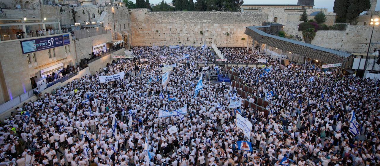 Nationalistischer Flaggenmarsch in Jerusalem führt zu Spannungen