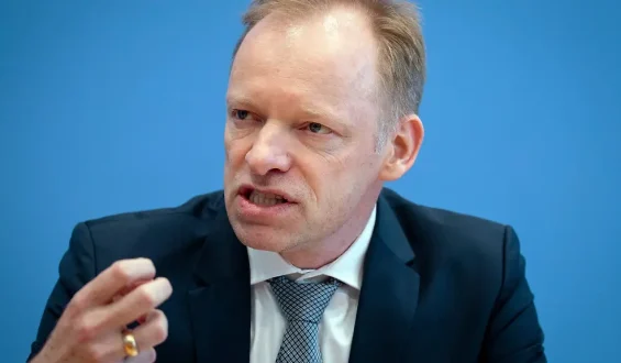 Ifo-Geschäftsklima zeigt leichte Erholung