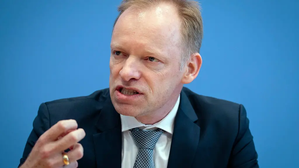 Ifo-Geschäftsklima zeigt leichte Erholung