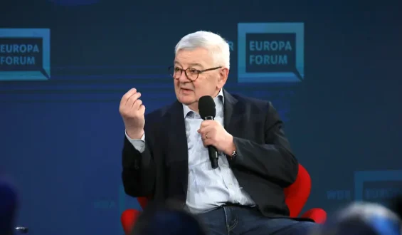 Joschka Fischer warnt vor AfD-Koalition
