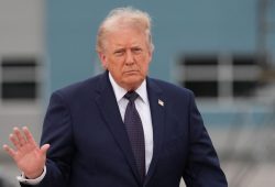 Verhandlungen zwischen USA und Iran: Trump fordert Geduld