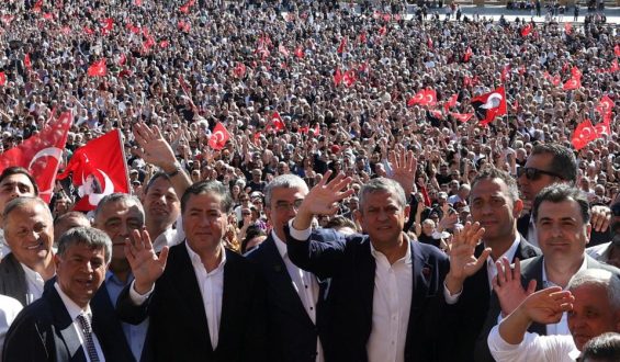 Machtkampf in der türkischen CHP: Unklare Zukunft