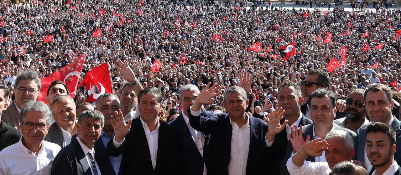 Machtkampf in der türkischen CHP: Unklare Zukunft
