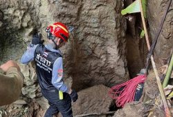 Retter in Laos kämpfen gegen die Zeit: Menschen in überfluteter Höhle eingeschlossen