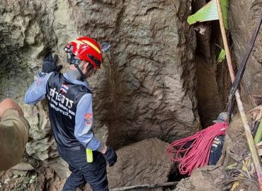 Retter in Laos kämpfen gegen die Zeit: Menschen in überfluteter Höhle eingeschlossen