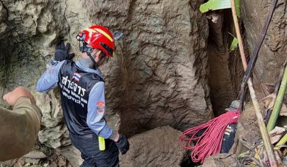 Retter in Laos kämpfen gegen die Zeit: Menschen in überfluteter Höhle eingeschlossen
