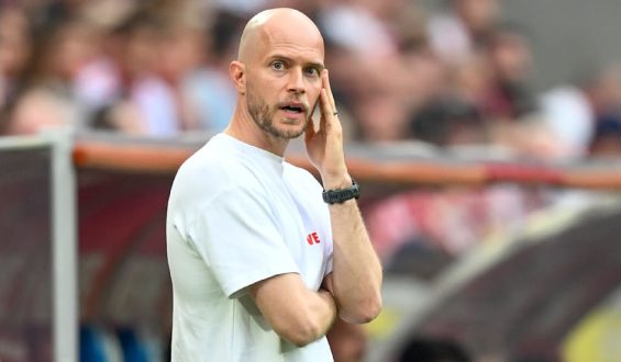Der umstrittene Trainerposten: Eine Analyse von René Wagner