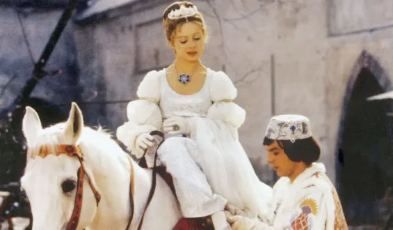 DDR-Filmen droht der Zerfall: Essiggeruch als Mahnmal