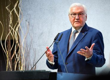 77 Jahre Grundgesetz: Bundespräsident fordert mehr Engagement