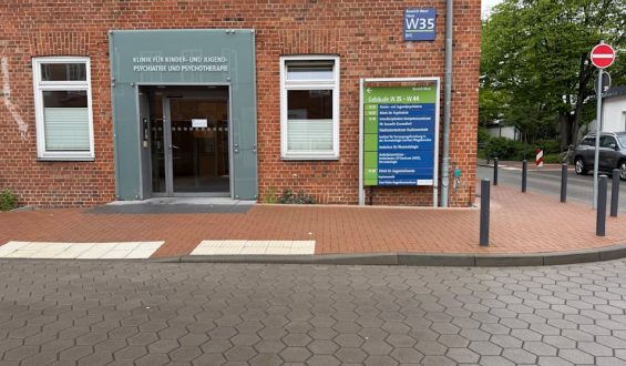 Syrischer Terrorver-dächtiger in Psychiatrie Festgenommen