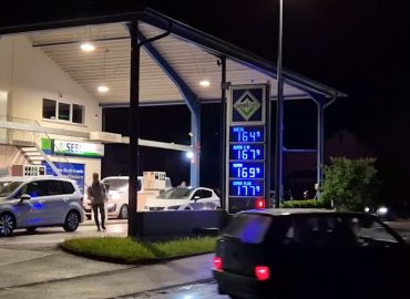 Spritwunder in Bayern: Warum Autofahrer die Tanksäule stürmen