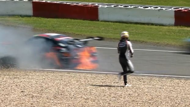 Schockmoment beim 24-Stunden-Rennen am Nürburgring