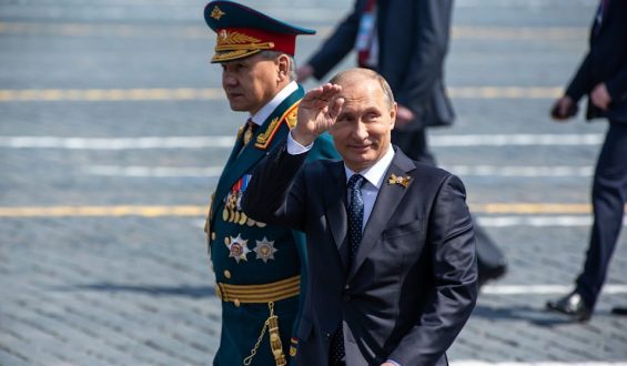 Russlands Siegesparade verändert: Putins Pläne für den 9. Mai
