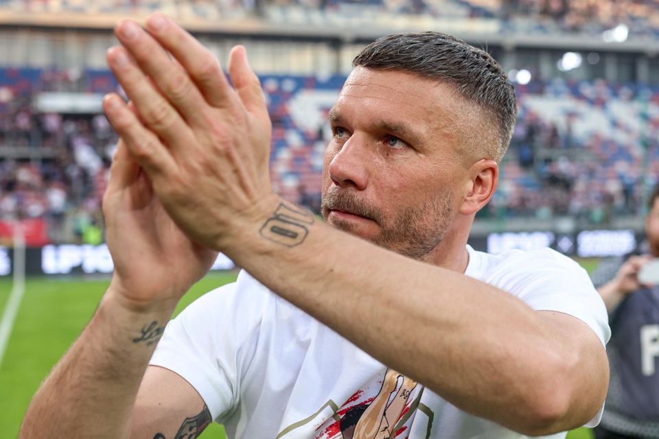 Vom Gamer zum Clubbesitzer: Lukas Podolskis neuer Weg