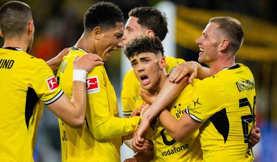Super-Teenager des BVB beeindruckt im Spiel gegen Frankfurt