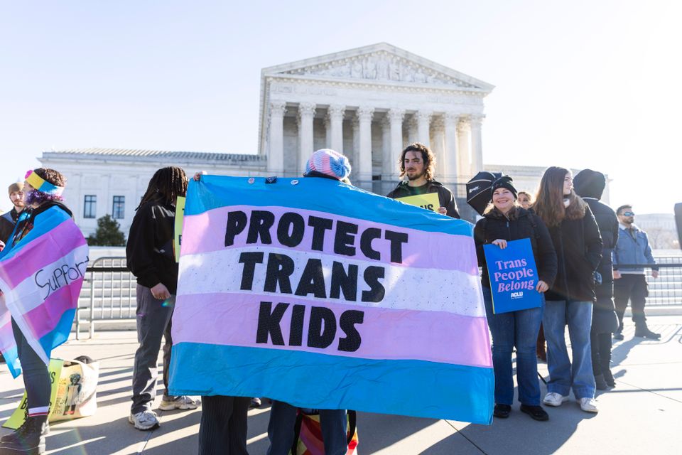Demonstration für Transrechte vor dem Supreme Court