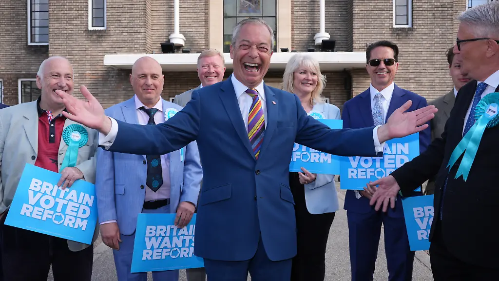 Farage läutet das Ende einer Ära in Großbritannien ein