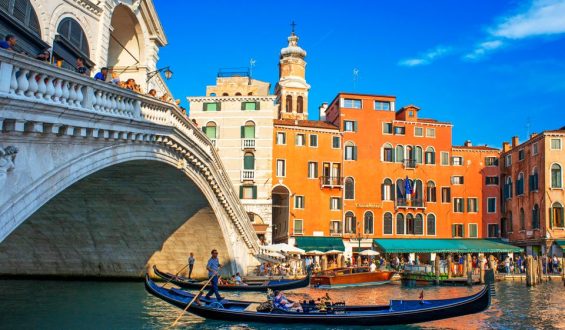 Erfolge bei Kommunalwahlen in Italien