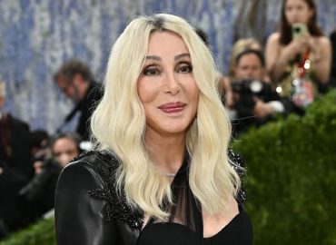 80 Jahre Cher: Ein Song, der Geschichte schrieb